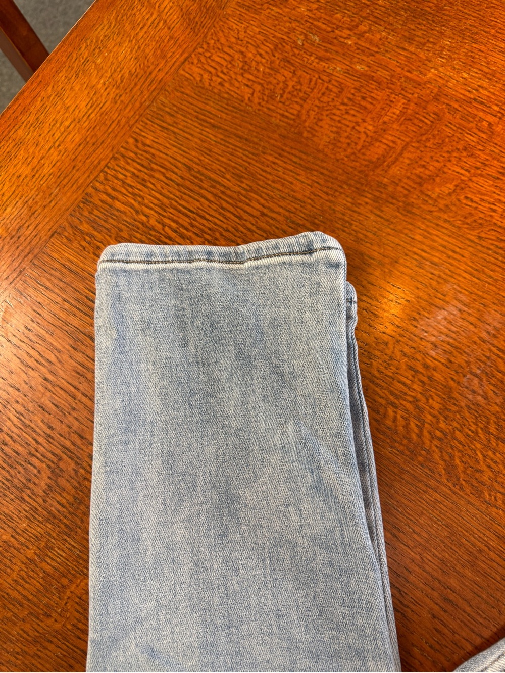 Just USA Light Blue Denim Jeans size 8/29 wide waist band double button no rips - Picture 2 of 9